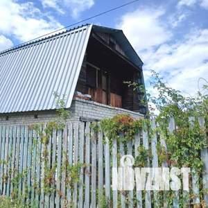 Дом 37м², 2-этажный, участок 6 сот.  