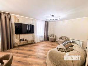 Дом 150м&sup2;, 3-этажный, участок 2 сот.  