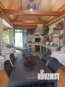 Коттедж 429м&sup2;, 2-этажный, участок 10 сот.  