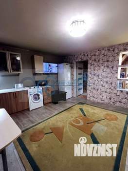 Дом 80м&sup2;, 2-этажный, участок 5 сот.  