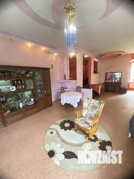 Коттедж 314м&sup2;, 2-этажный, участок 10 сот.  