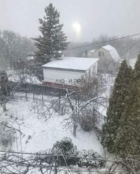 Дом 69м&sup2;, 3-этажный, участок 3 сот.  