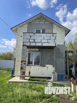 Дом 50м², 2-этажный, участок 6 сот.  