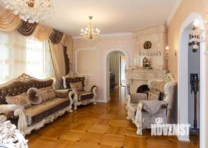 Коттедж 320м&sup2;, 2-этажный, участок 7 сот.  