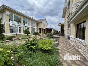 Коттедж 460м², 3-этажный, участок 10 сот.  