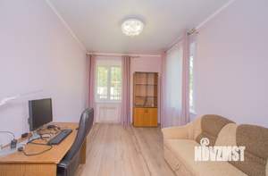Дача 390м², 3-этажный, участок 11 сот.  