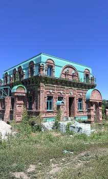 Дом 326м², 2-этажный, участок 11 сот.  