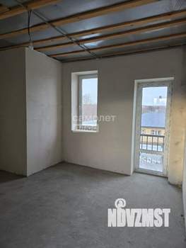 Дом 100м², 2-этажный, участок 6 сот.  