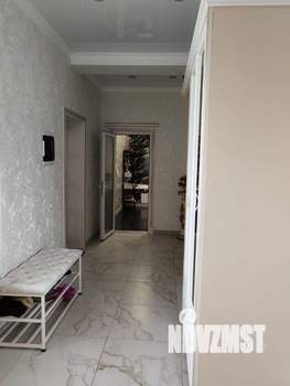 Дом 222м&sup2;, 2-этажный, участок 6 сот.  