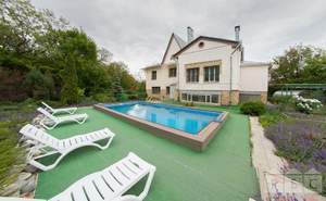 Дом 401м&sup2;, 2-этажный, участок 12 сот.  