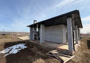 Дом 115м&sup2;, 1-этажный, участок 6 сот.  