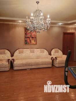 Дом 190м&sup2;, 2-этажный, участок 9 сот.  