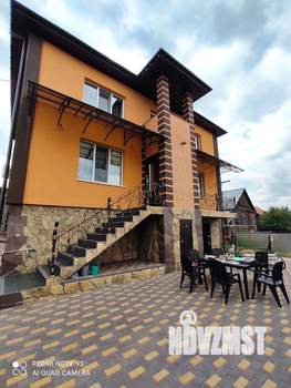 Дом 265м², 3-этажный, участок 3 сот.  