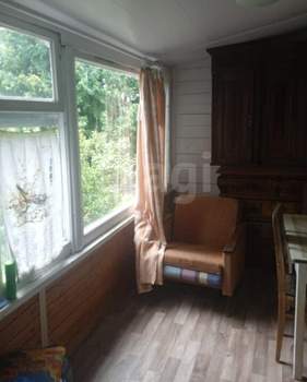 Дом 50м², 2-этажный, участок 6 сот.  