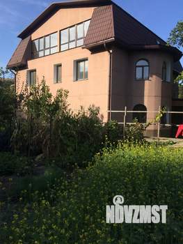 Коттедж 350м², 2-этажный, участок 11 сот.  