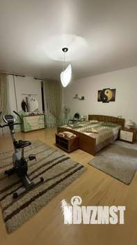 Коттедж 326м², 3-этажный, участок 15 сот.  