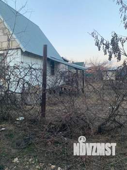 Дом 20м&sup2;, 2-этажный, участок 7 сот.  