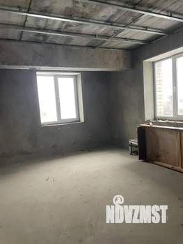 Коттедж 495м², 3-этажный, участок 13 сот.  