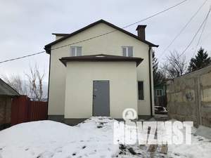 Дом 135м&sup2;, 2-этажный, участок 5 сот.  