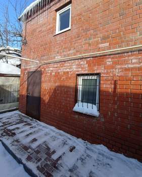 Дом 90м&sup2;, 3-этажный, участок 3 сот.  