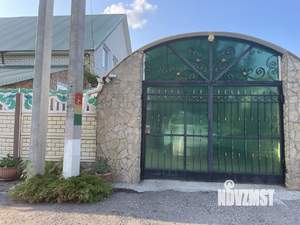 Дом 196м², 2-этажный, участок 5 сот.  