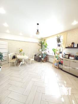 Дом 100м&sup2;, 1-этажный, участок 5 сот.  