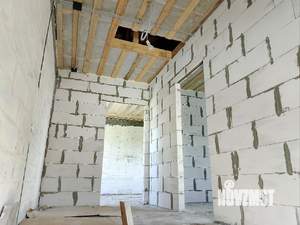 Дом 100м², 2-этажный, участок 6 сот.  