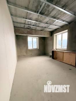 Коттедж 495м&sup2;, 3-этажный, участок 13 сот.  