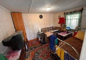 Дом 15м&sup2;, 2-этажный, участок 3 сот.  