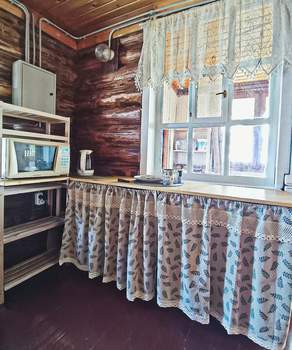 Дом 40м&sup2;, 2-этажный, участок 4 сот.  