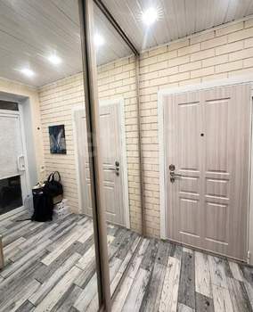 Дом 262м&sup2;, 4-этажный, участок 10 сот.  