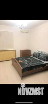 Коттедж 213м&sup2;, 3-этажный, участок 3 сот.  