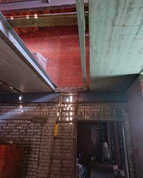 Дом 320м&sup2;, 2-этажный, участок 5 сот.  