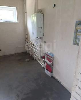 Дом 205м&sup2;, 2-этажный, участок 6 сот.  