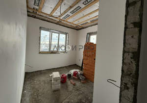 Дом 168м&sup2;, 1-этажный, участок 4 сот.  