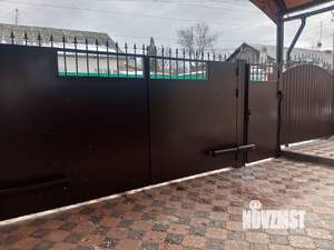 Дом 188м&sup2;, 2-этажный, участок 7 сот.  