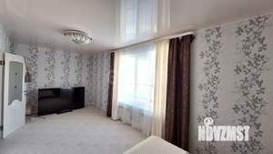 Дом 103м&sup2;, 2-этажный, участок 3 сот.  