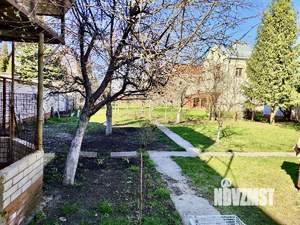 Коттедж 190м², 3-этажный, участок 10 сот.  