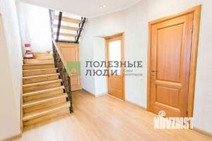 Коттедж 252м², 2-этажный, участок 10 сот.  