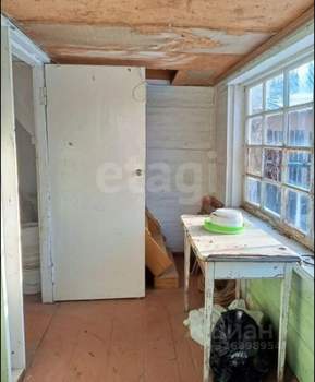 Дом 30м&sup2;, 2-этажный, участок 7 сот.  