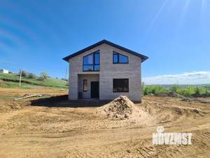 Коттедж 142м&sup2;, 2-этажный, участок 6 сот.  