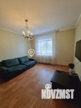 Дом 140м&sup2;, 2-этажный, участок 3 сот.  