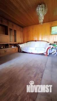 Дом 120м&sup2;, 2-этажный, участок 6 сот.  