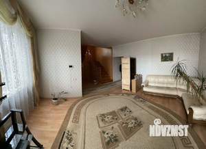 Коттедж 360м², 3-этажный, участок 3 сот.  