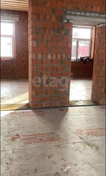 Дом 110м&sup2;, 1-этажный, участок 6 сот.  