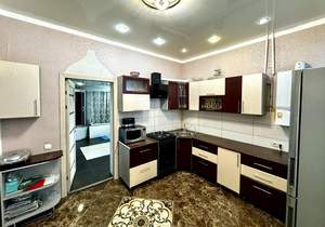 Дом 340м², 2-этажный, участок 5 сот.  