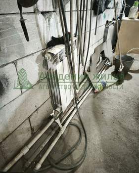 Дом 142м&sup2;, 2-этажный, участок 10 сот.  