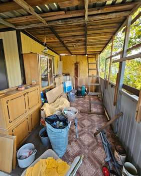 Дом 30м², 2-этажный, участок 6 сот.  