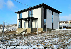 Дом 258м&sup2;, 2-этажный, участок 12 сот.  