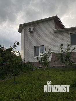 Дом 184м&sup2;, 2-этажный, участок 6 сот.  